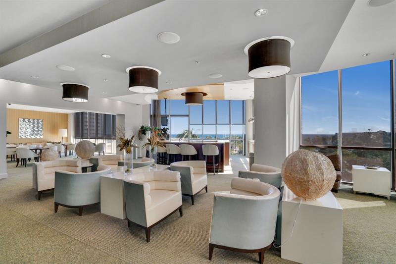 Image 57 of 68 For 1 Ocean Blvd  903