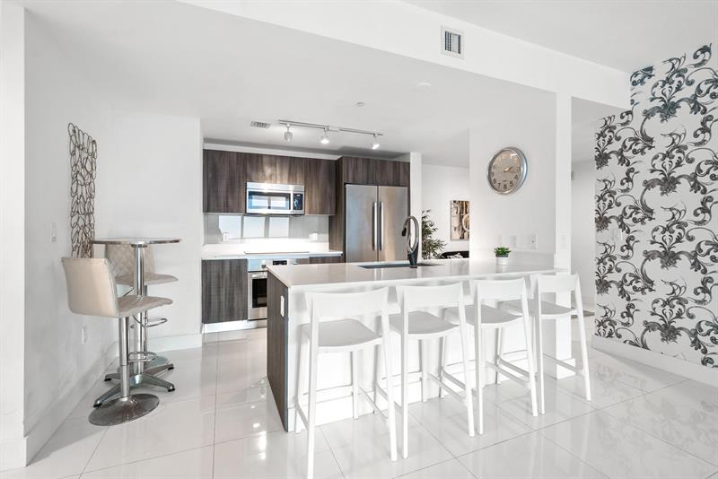 Image 13 of 73 For 488 18th St  3509