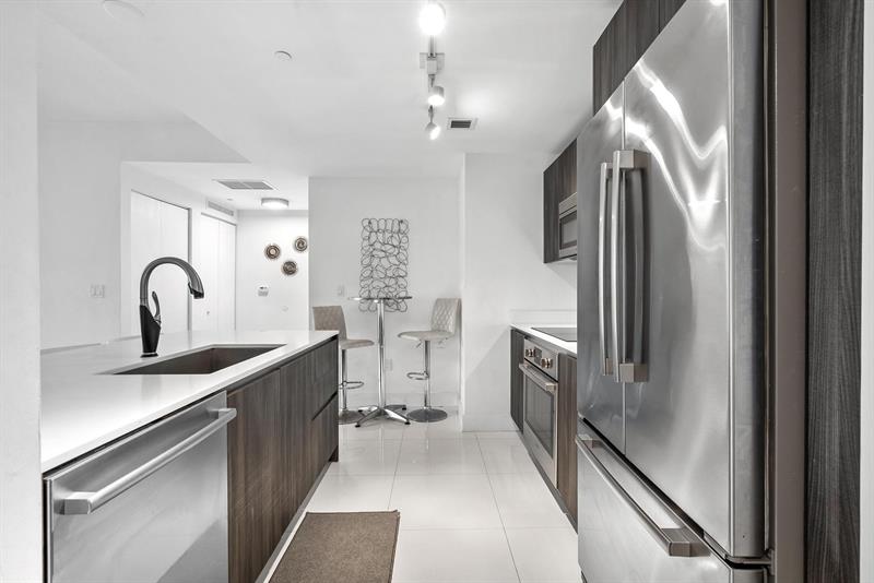 Image 15 of 73 For 488 18th St  3509