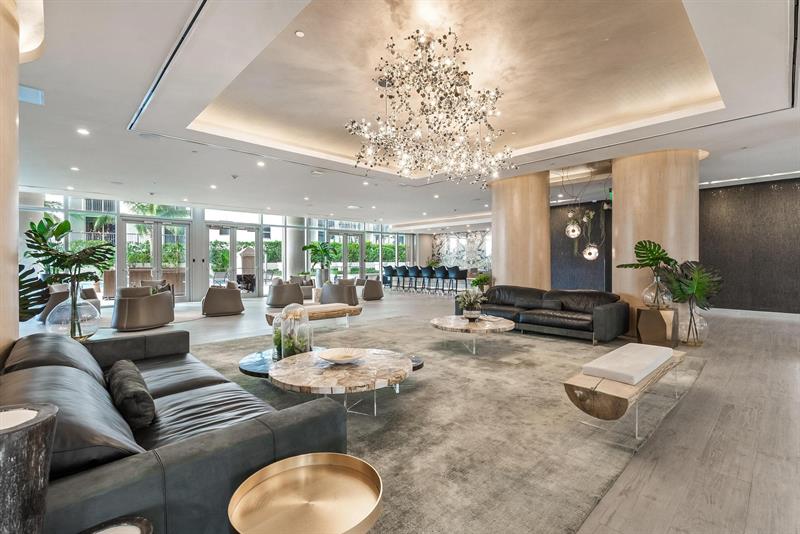 Image 45 of 73 For 488 18th St  3509