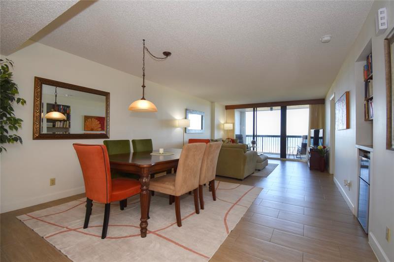 Image 11 of 41 For 510 Ocean Blvd  303