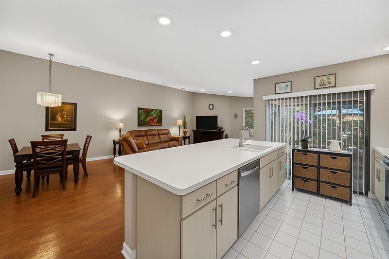 Image 16 of 32 For 3004 Lakemont Court