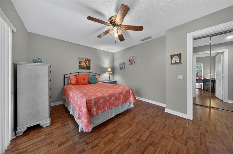 Image 23 of 32 For 3004 Lakemont Court