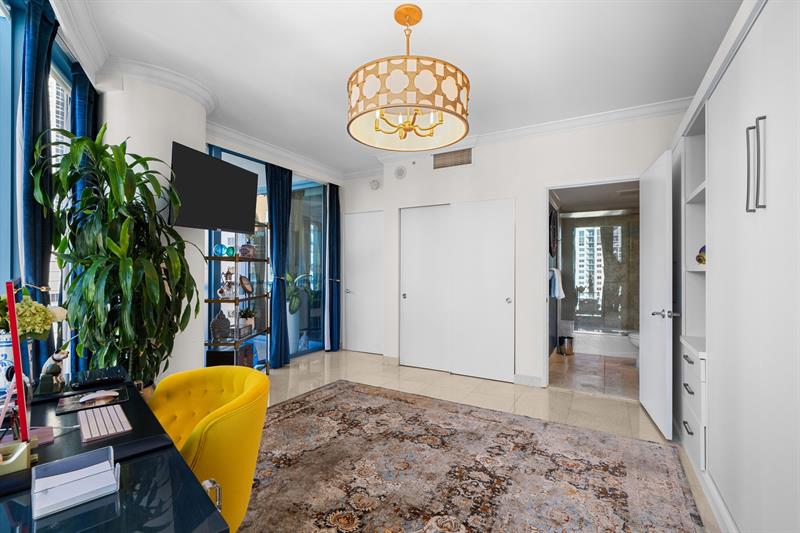 Image 20 of 50 For 333 Las Olas Way  2308