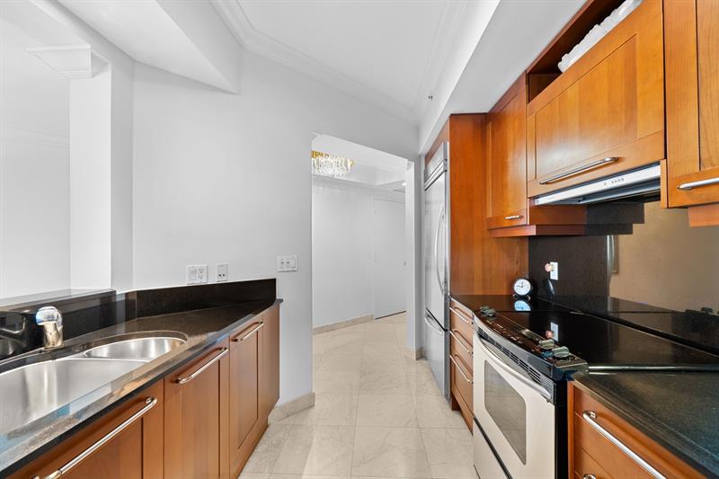 Image 6 of 50 For 333 Las Olas Way  2308