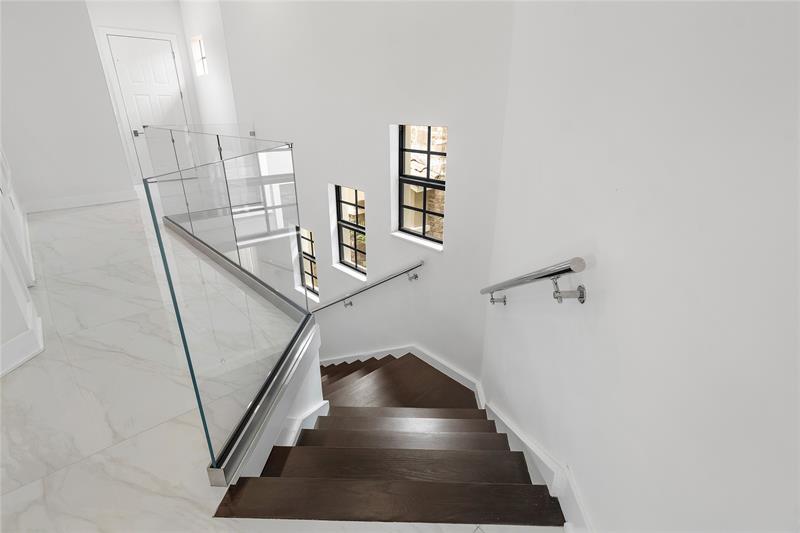 Image 13 of 23 For 7587 Old Thyme Ct