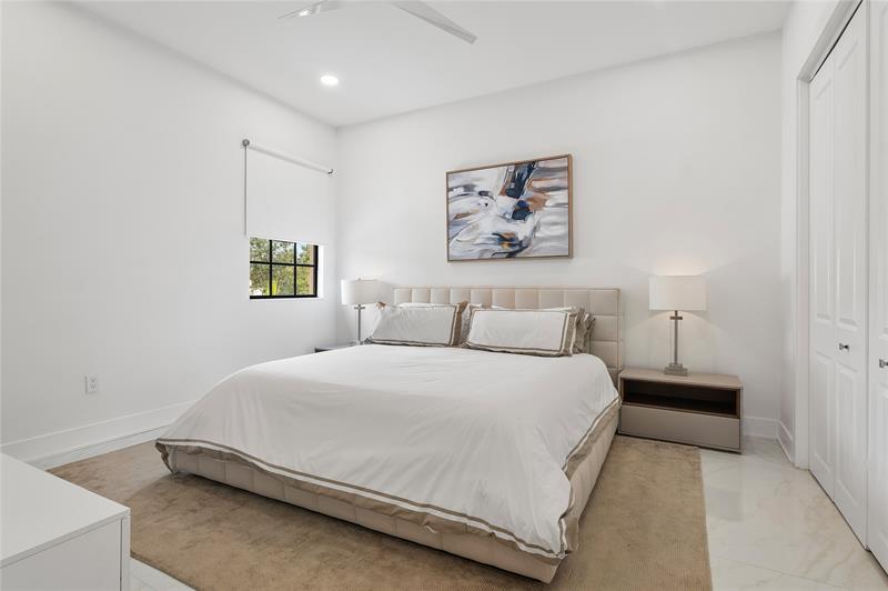 Image 8 of 23 For 7587 Old Thyme Ct