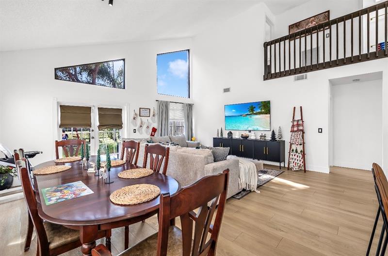 Image 6 of 26 For 8610 Kimble Way