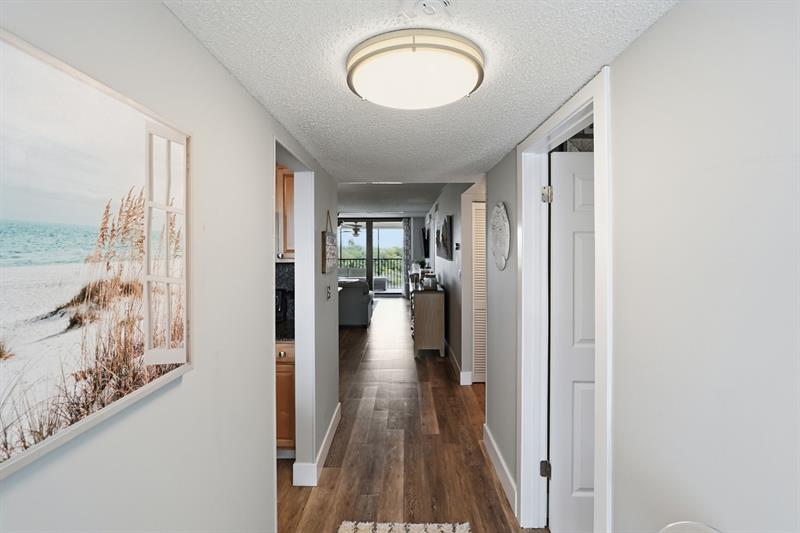 Image 7 of 42 For 1629 Riverview Rd  620