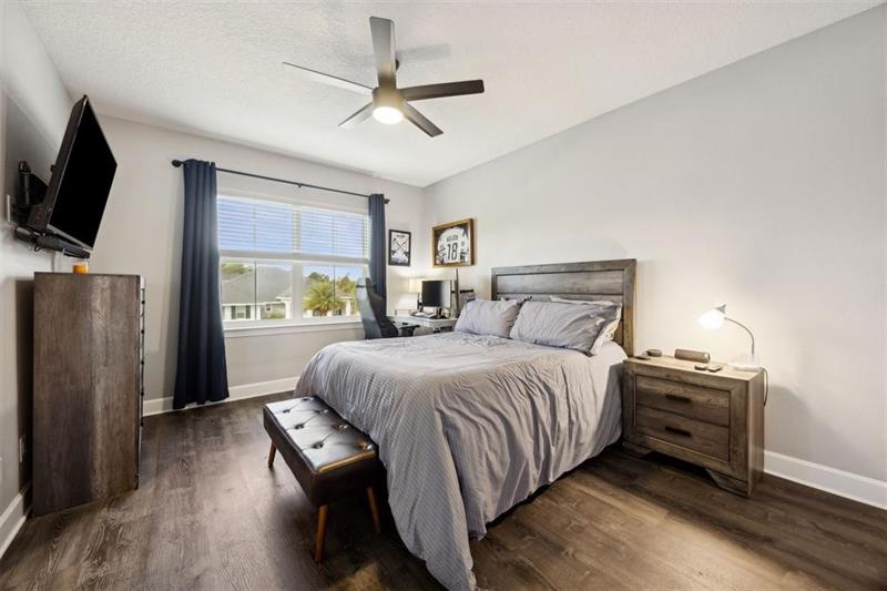 Image 28 of 44 For 85030 Majestic Walk Blvd