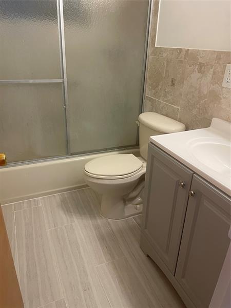 Image 22 of 47 For 1781 13th St