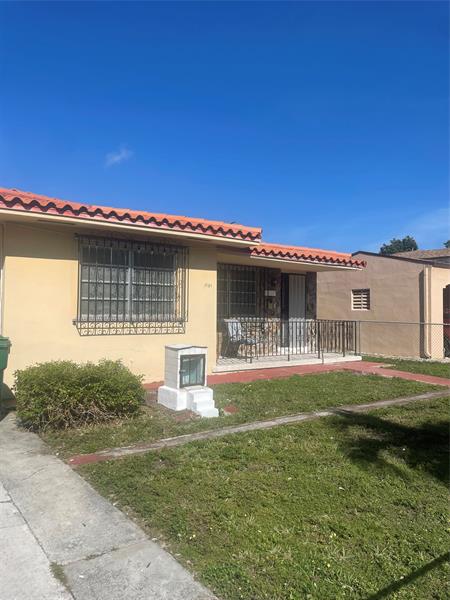 Image 3 of 47 For 1781 13th St