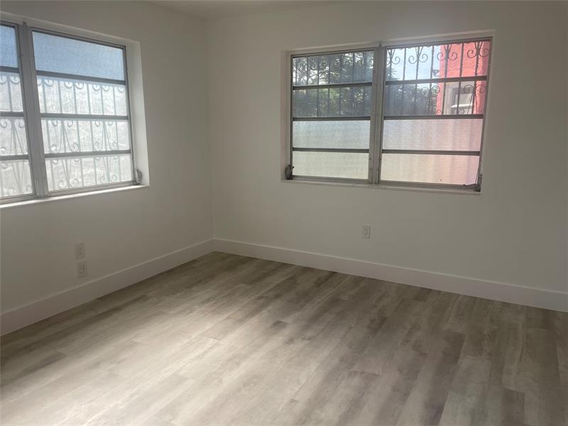 Image 5 of 47 For 1781 13th St