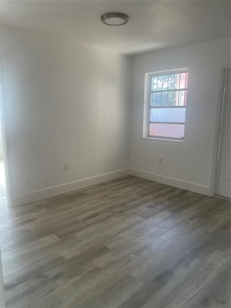 Image 8 of 47 For 1781 13th St