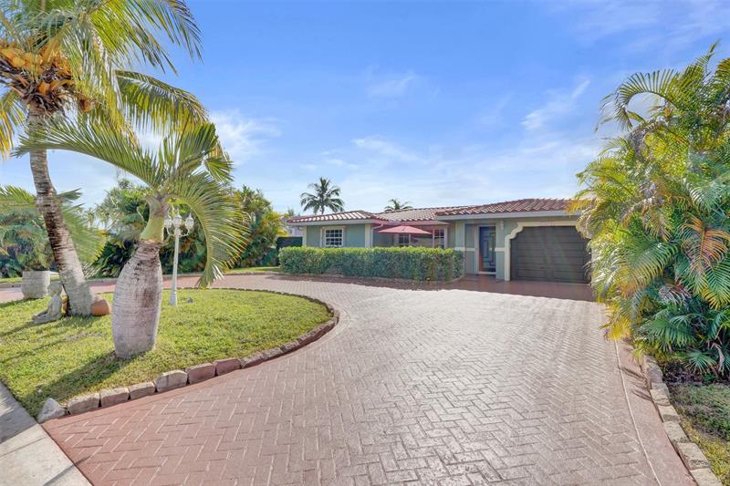 Details for 10216 83rd St, Tamarac, FL 33321