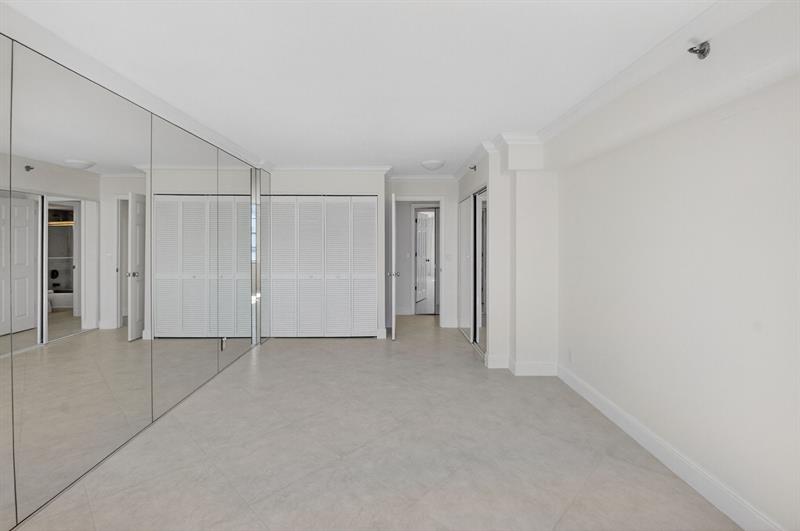 Image 34 of 68 For 4505 Ocean Blvd  805