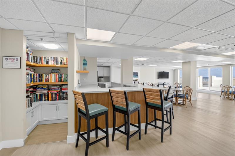 Image 40 of 68 For 4505 Ocean Blvd  805