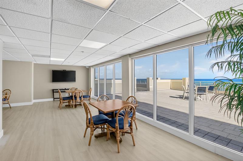 Image 43 of 68 For 4505 Ocean Blvd  805