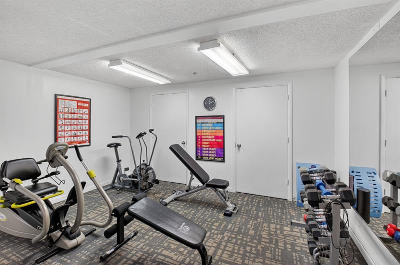 Image 61 of 68 For 4505 Ocean Blvd  805