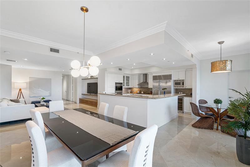 Image 13 of 64 For 1 Ocean Blvd  402