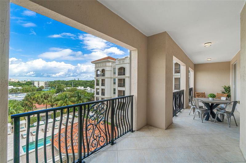 Image 19 of 64 For 1 Ocean Blvd  402