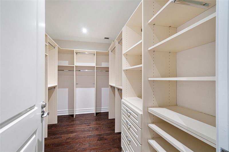 Image 29 of 64 For 1 Ocean Blvd  402