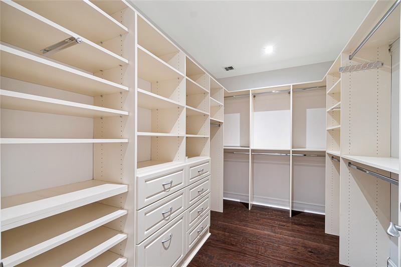 Image 30 of 64 For 1 Ocean Blvd  402