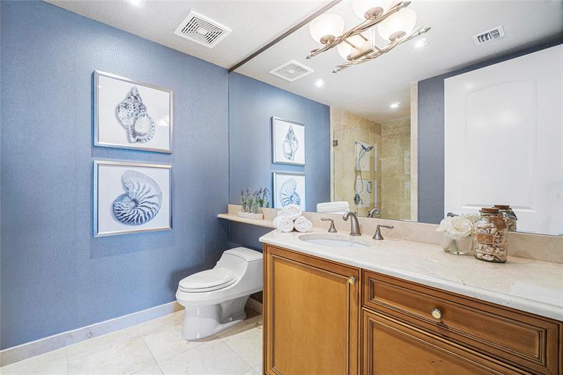 Image 33 of 64 For 1 Ocean Blvd  402