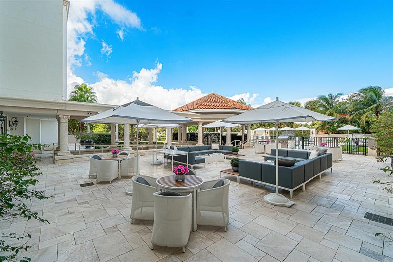 Image 52 of 64 For 1 Ocean Blvd  402