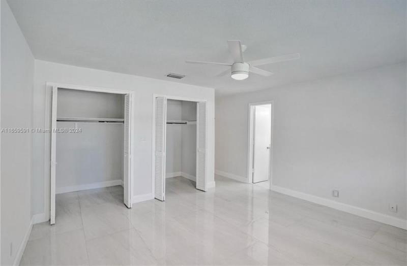 Image 35 of 52 For 11280 40th St