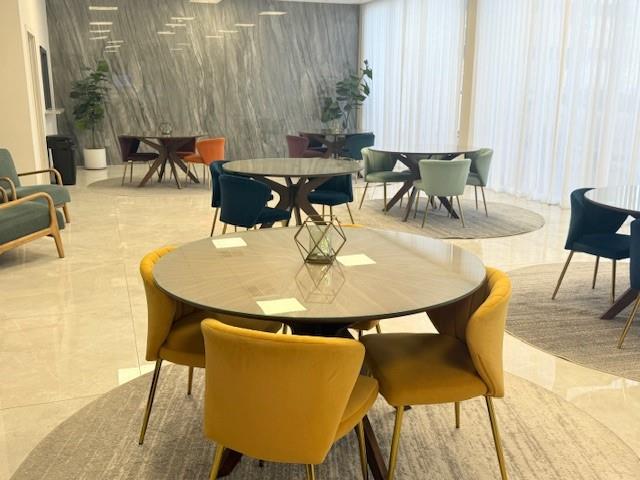 Image 11 of 31 For 3140 Ocean Dr  610