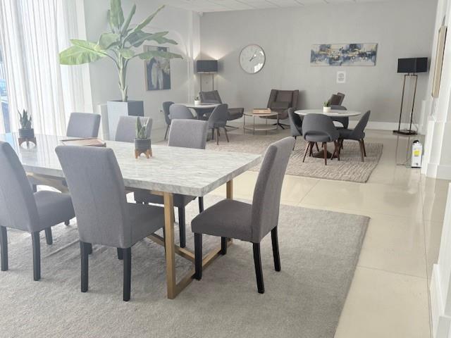 Image 19 of 31 For 3140 Ocean Dr  610