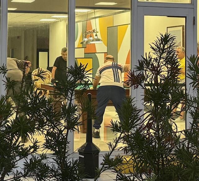 Image 28 of 31 For 3140 Ocean Dr  610