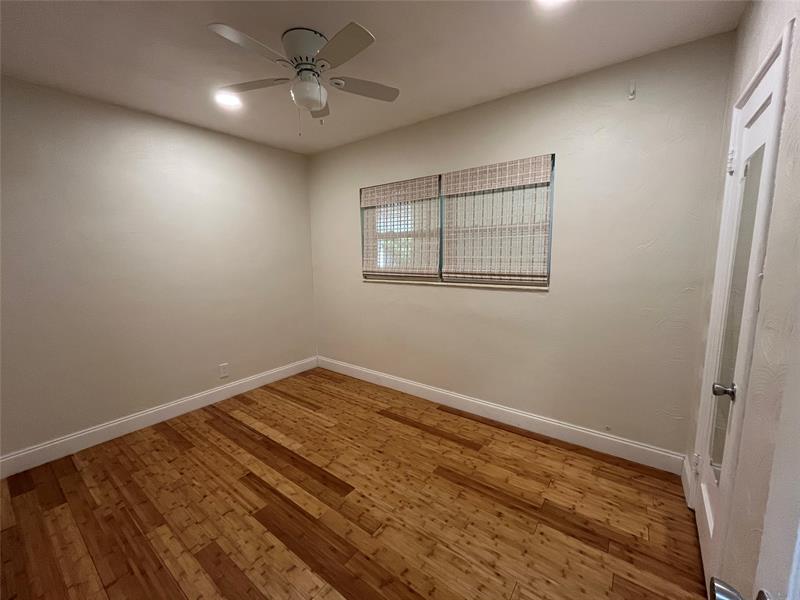 Image 13 of 23 For 1636 18th St