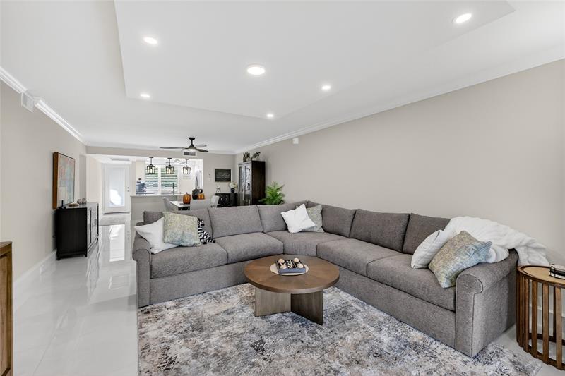 Image 10 of 45 For 3306 Aruba Way  B2