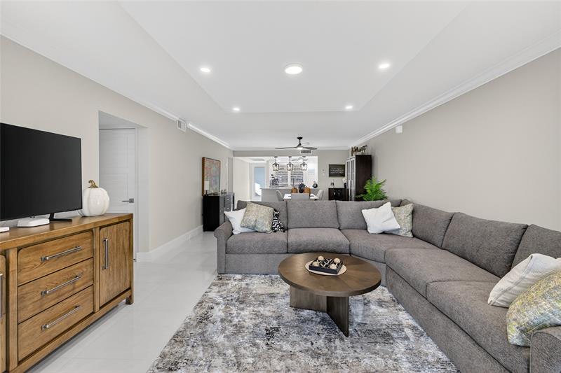 Image 11 of 45 For 3306 Aruba Way  B2