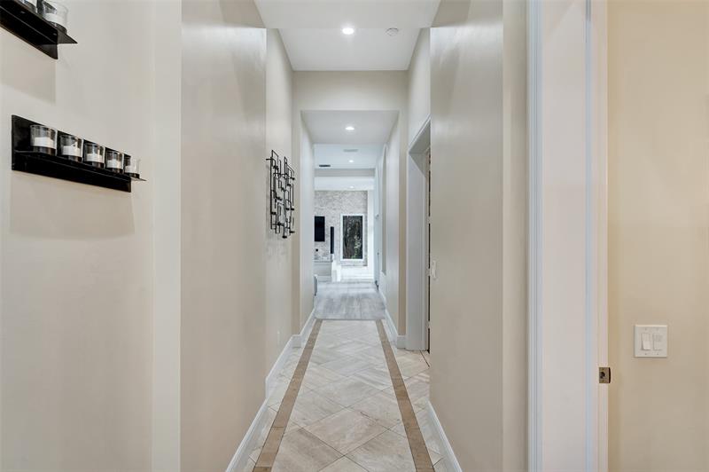 Image 32 of 61 For 7272 62nd Ter