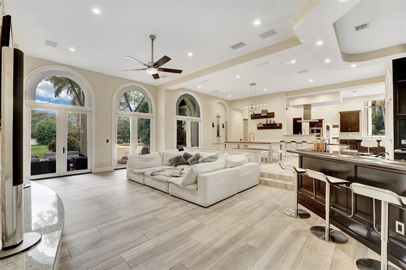 Image 37 of 61 For 7272 62nd Ter