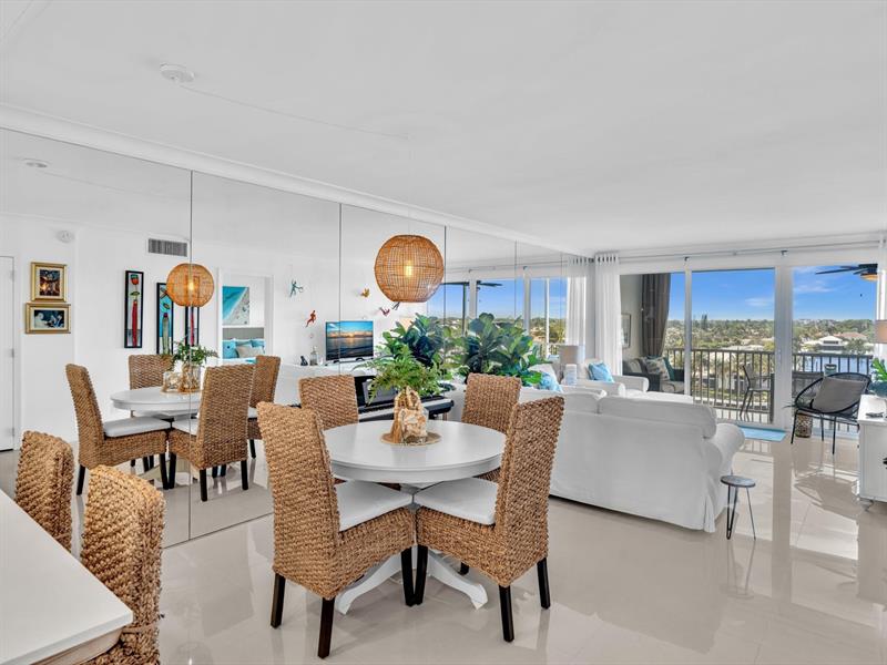 Image 13 of 50 For 3100 Ocean Boulevard  712