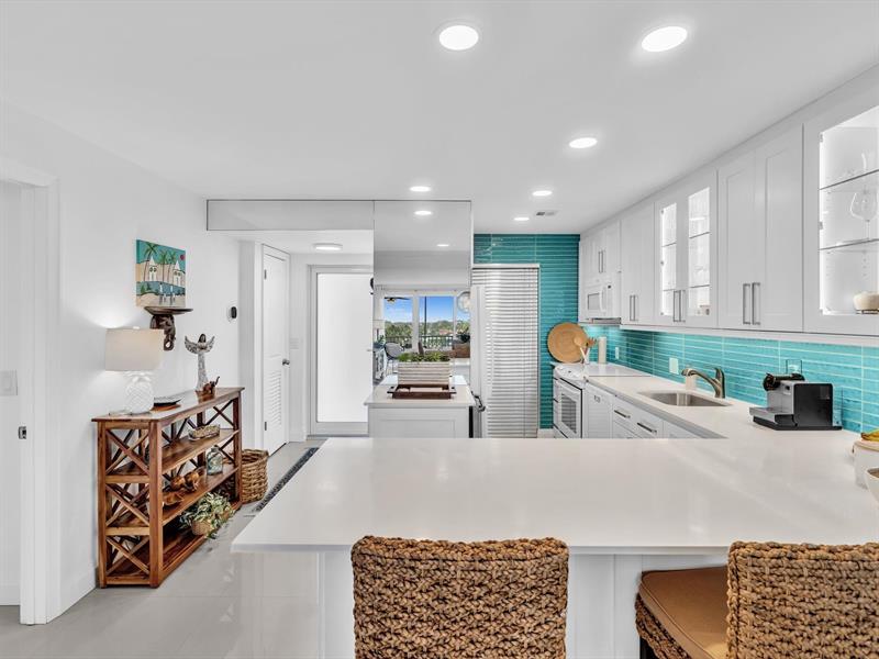 Image 16 of 50 For 3100 Ocean Boulevard  712