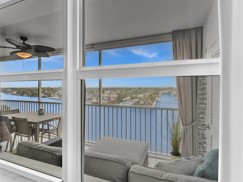 Image 20 of 50 For 3100 Ocean Boulevard  712