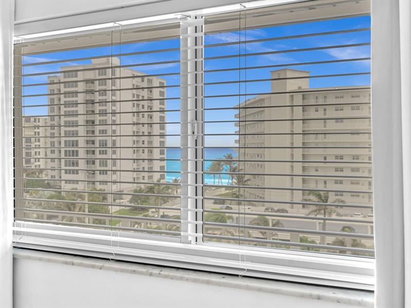 Image 28 of 50 For 3100 Ocean Boulevard  712