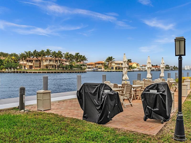 Image 40 of 50 For 3100 Ocean Boulevard  712