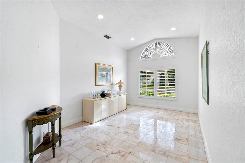 Image 8 of 14 For 233 119th Ln