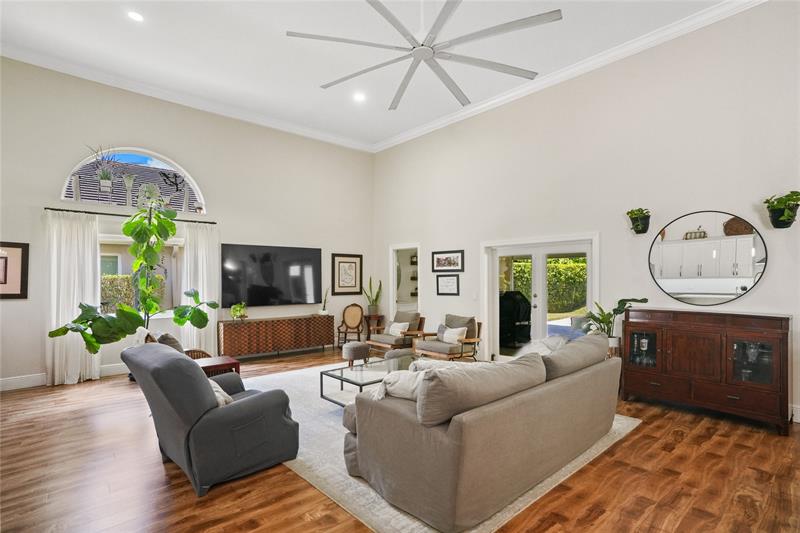 Image 29 of 54 For 19775 10th St