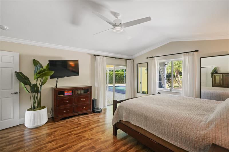 Image 32 of 54 For 19775 10th St