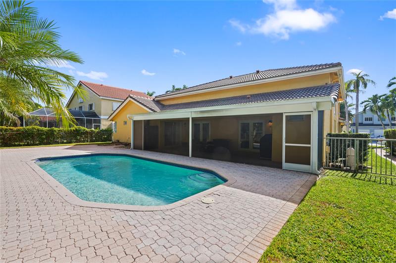 Image 7 of 54 For 19775 10th St