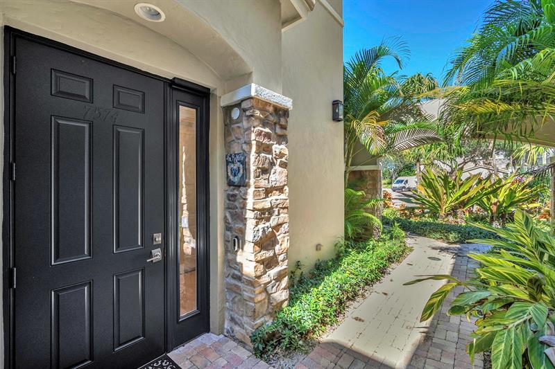 Image 25 of 69 For 7574 Old Thyme Ct  9d