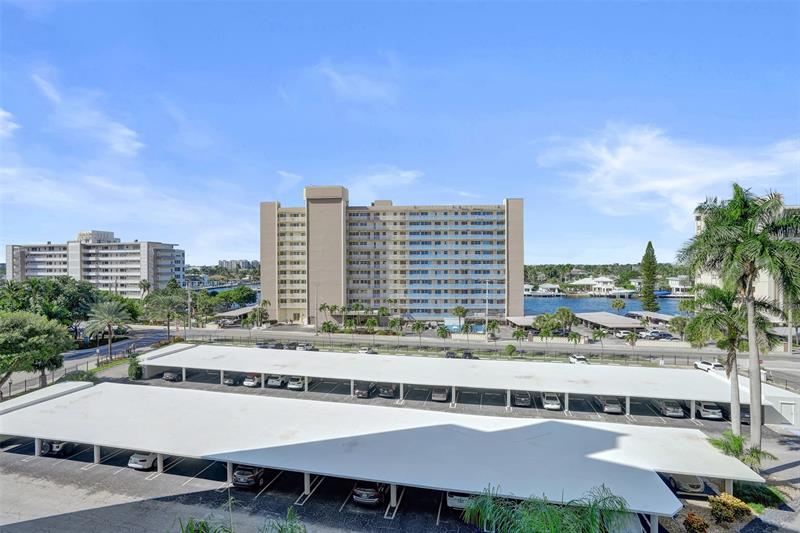 Image 32 of 37 For 201 Ocean Blvd  603