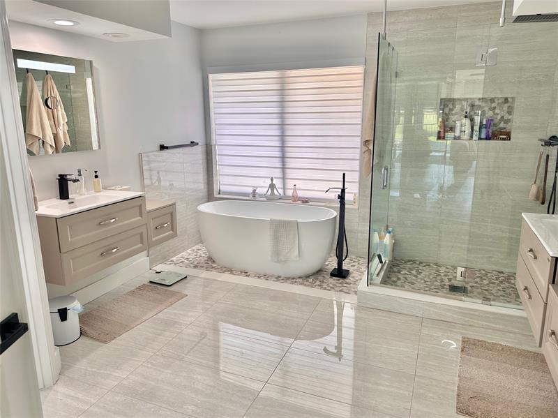 Image 15 of 26 For 11392 Boca Woods Ln